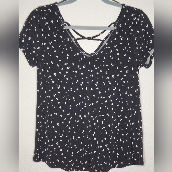 Kaileigh Polka-dot Top - Picture 1 of 7